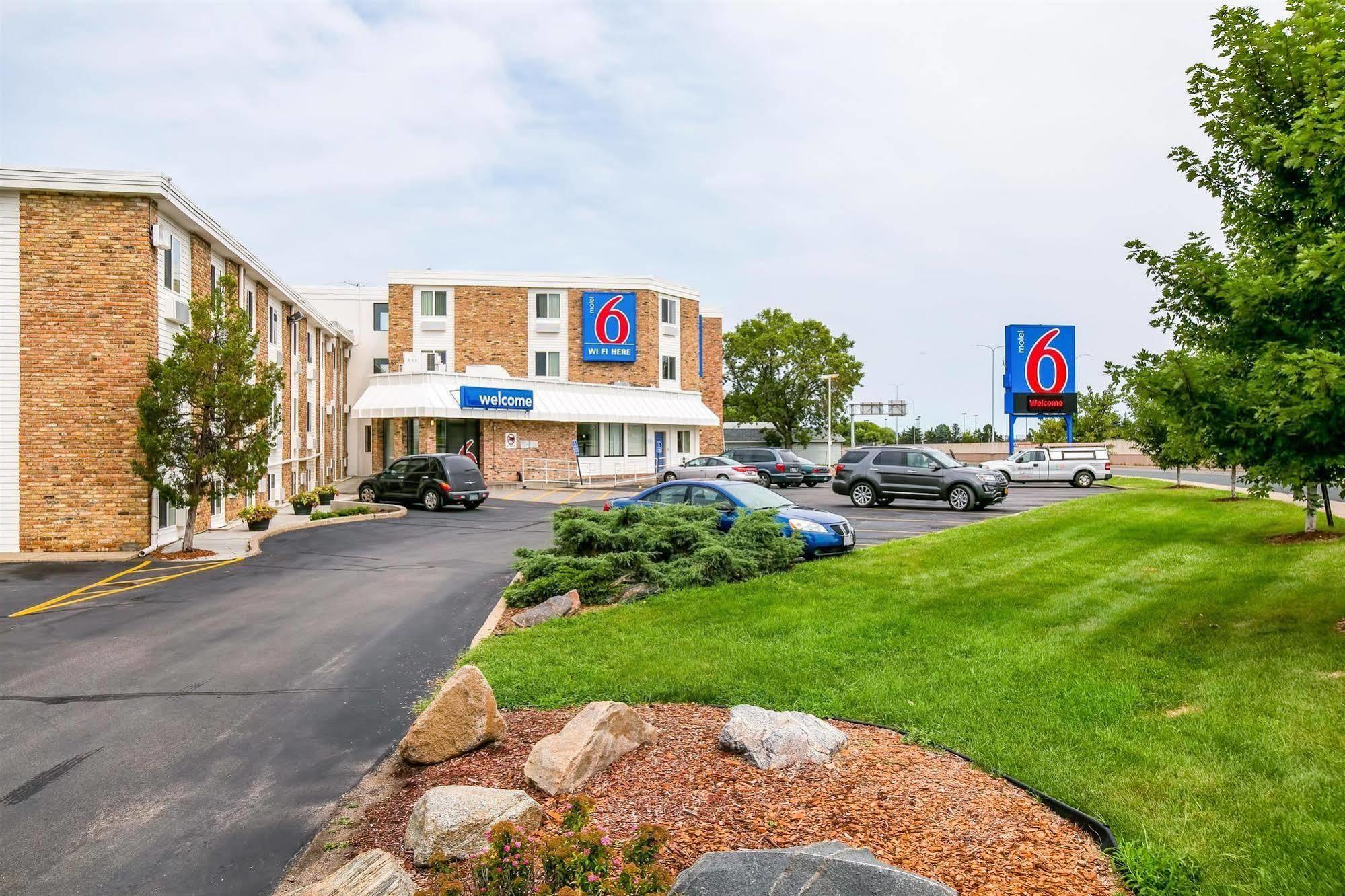 Motel 6 Minneapolis Airport - Mall Of America Εξωτερικό φωτογραφία