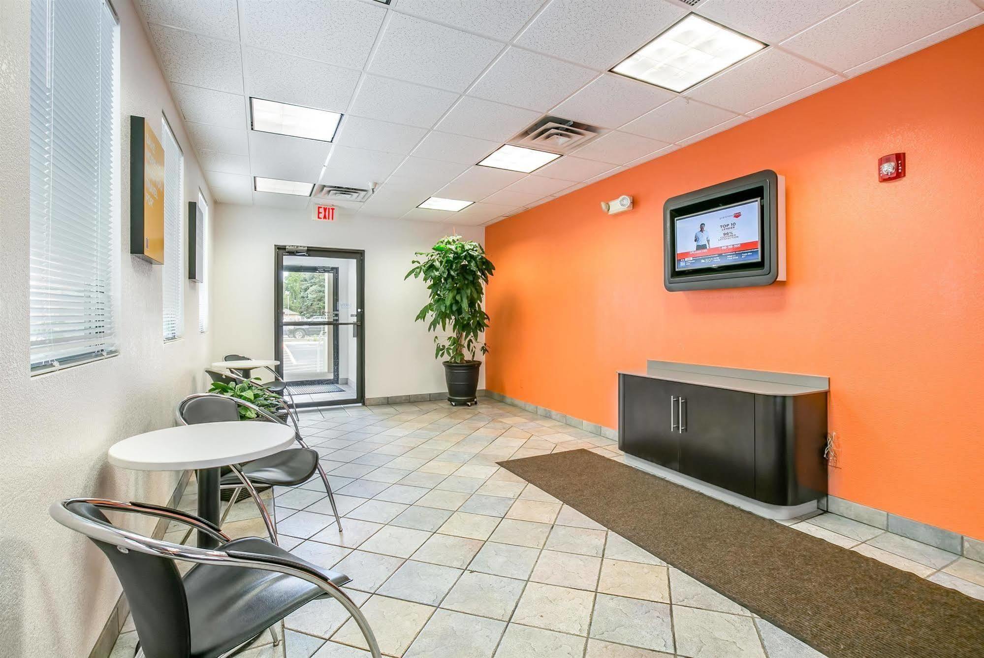Motel 6 Minneapolis Airport - Mall Of America Εξωτερικό φωτογραφία