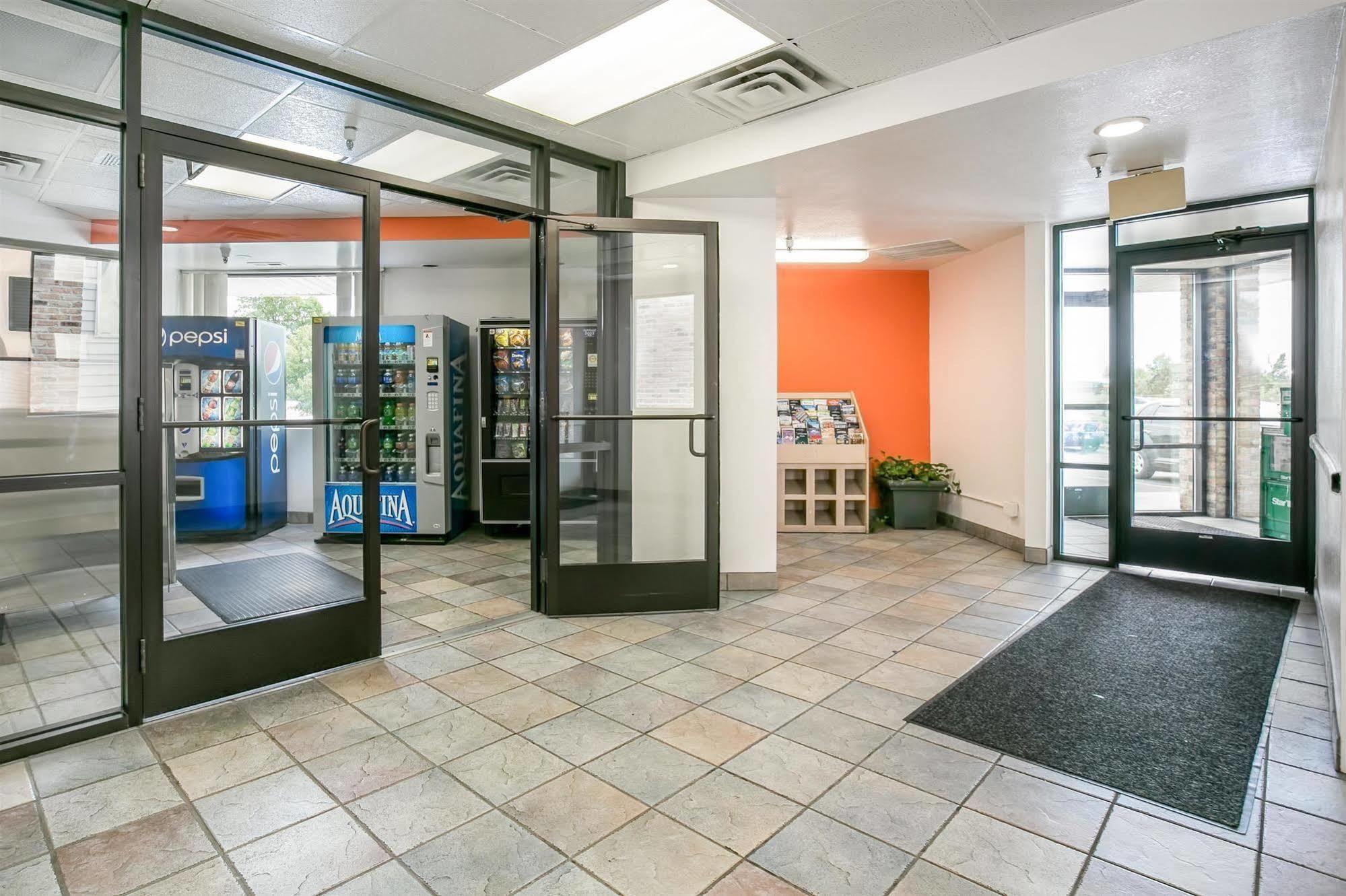 Motel 6 Minneapolis Airport - Mall Of America Εξωτερικό φωτογραφία